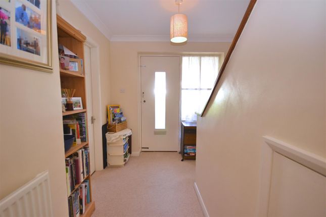 22, Kingsbere Crescent, Dorchester photo 4