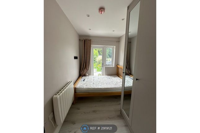 Gaynes Hill Road, Woodford Green photo 5