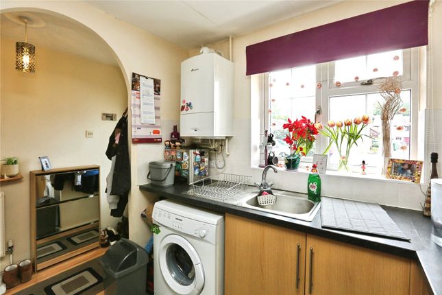 21, Bluebell Close, Southampton photo 4