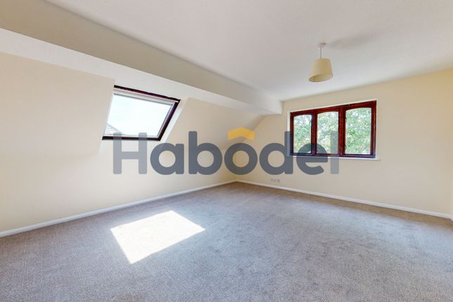 9 The Paddocks, Ipswich photo 4