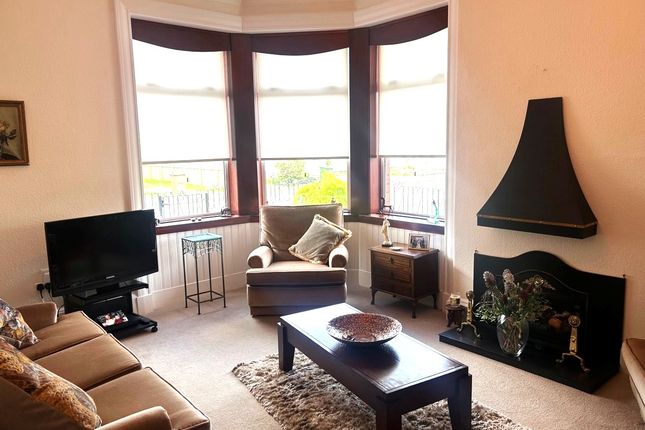 10, Bruce Street, Stirling photo 3