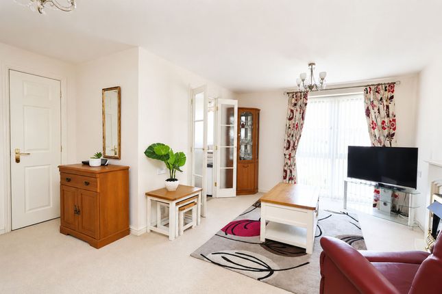 32 Marina Court 9-19 Mount Wise, Newquay photo 4