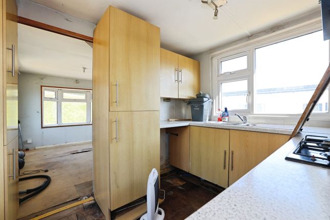 27, Elmstead Park, Wiremead Lane, Andover photo 2