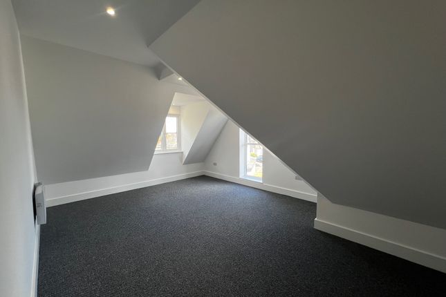 Flat to rent in Old Highway, Hoddesdon