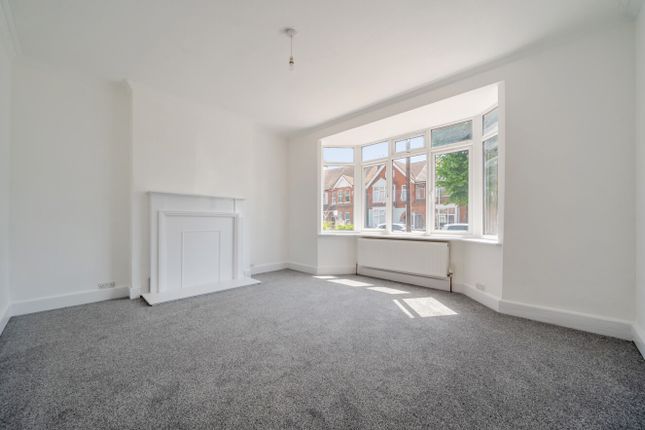 22, Pavilion Road, Worthing photo 2