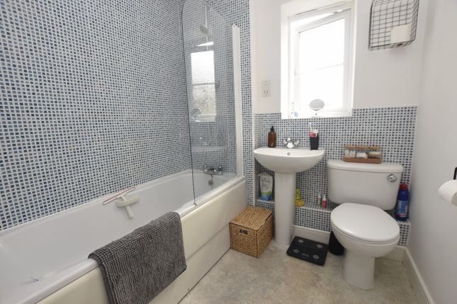 7, Duesbury Place, Derby photo 4