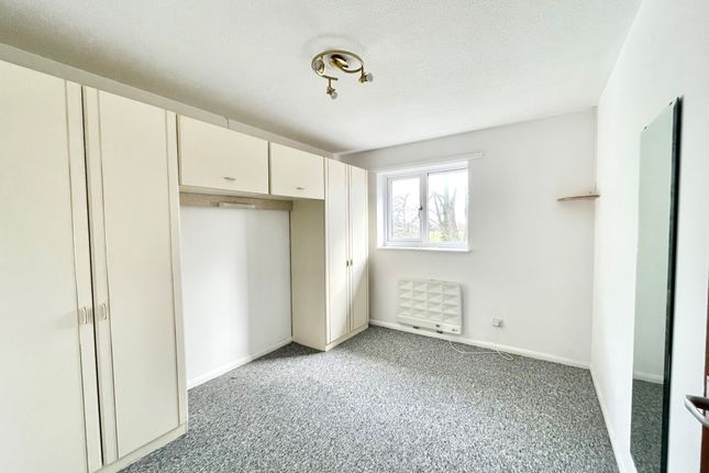 42, Portsmouth photo 4