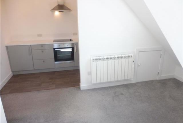 Flat to rent in Southcote Road, Bournemouth