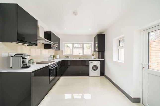Property to rent in Clarence Road, London