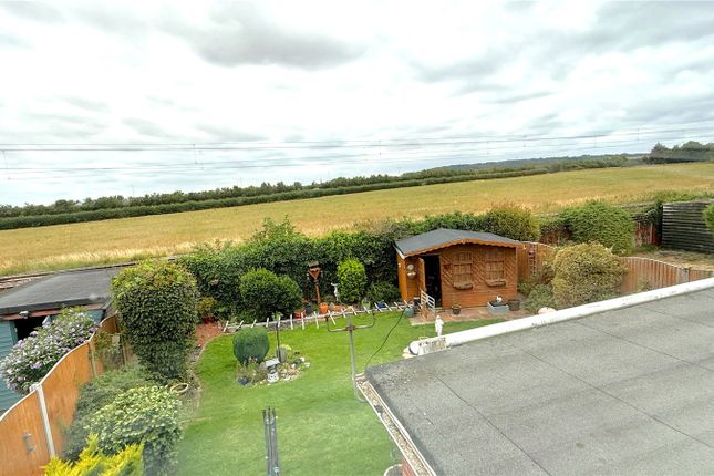 30A,, Branksome Close, Essex photo 2