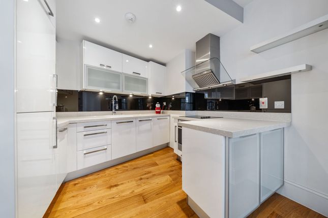 7b Dalston Lane, London photo 4