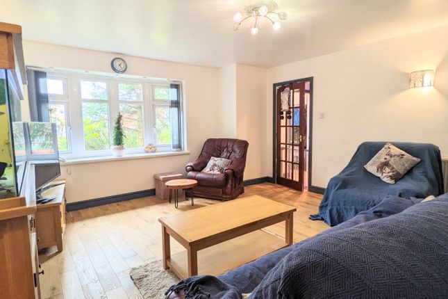 175, Kestrel Park, Skelmersdale photo 4