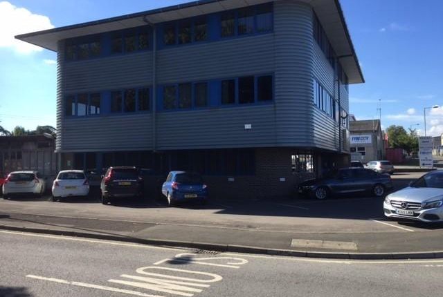 Office to let in 1 Wilkinson Road, Love Lane Industrial Estate, Cirencester
