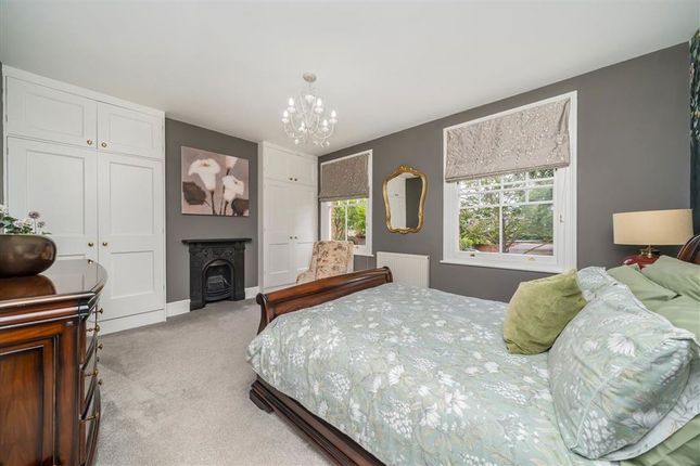 13, Teddington Park Road, Teddington photo 4