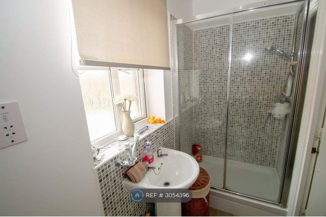 Plover Close, Stowmarket photo 2