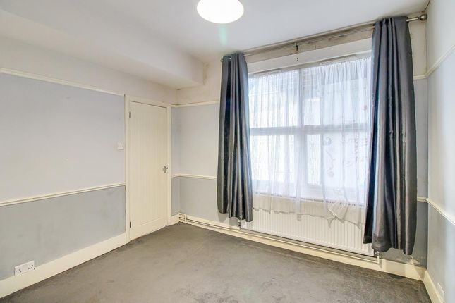 251a, Hamstel Road, Southend-on-sea photo 4