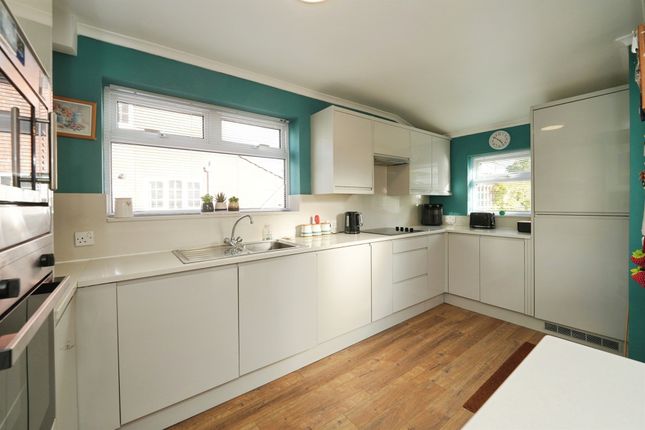 41, Tyndale Avenue, Bristol photo 3
