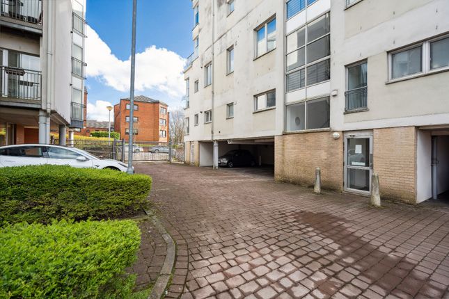 Flat to rent in Great Western Road, Anniesland, Glasgow