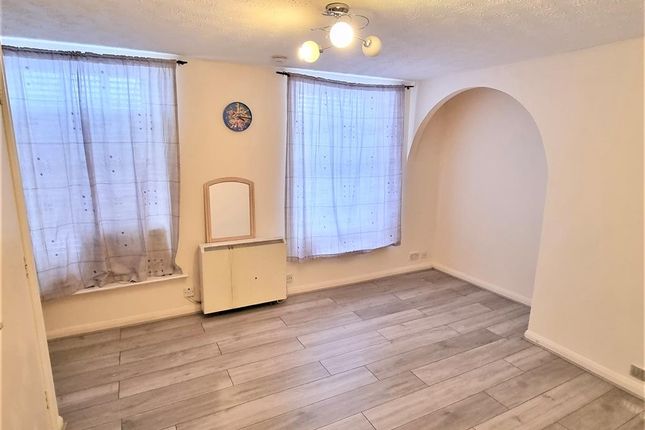 Maisonette to rent in North End, Wisbech