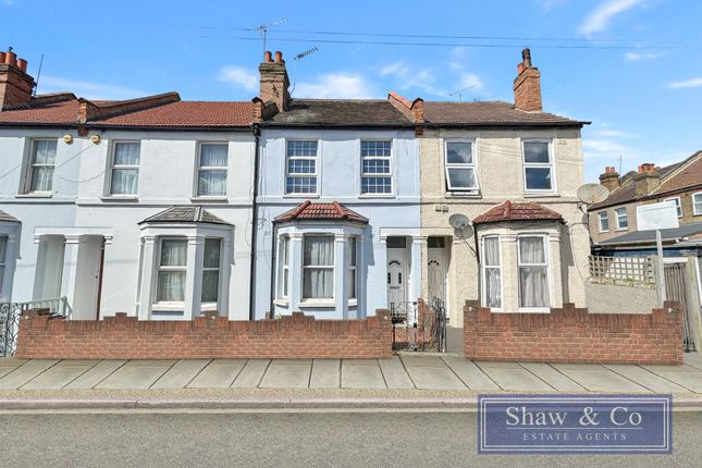 Thumbnail Flat for sale in Cecil Road, Hounslow