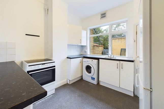 92A, High Street, Middlesex photo 2