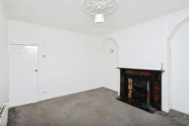 14, Station Road, Rotherham photo 4