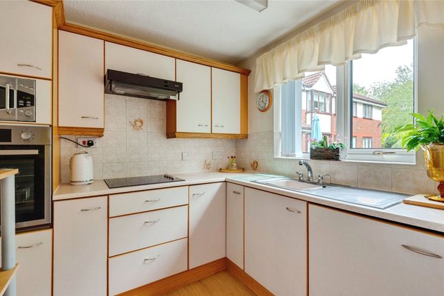 9, Beechcroft, 6, Stafford Moreton Way, Merseyside photo 3