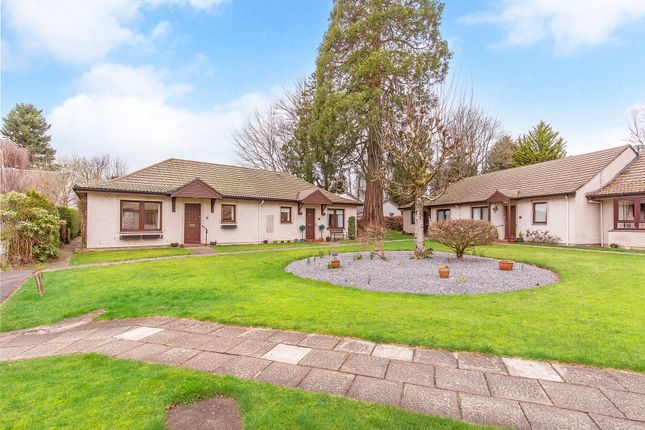 3, Dalginross Gardens, Comrie photo 2