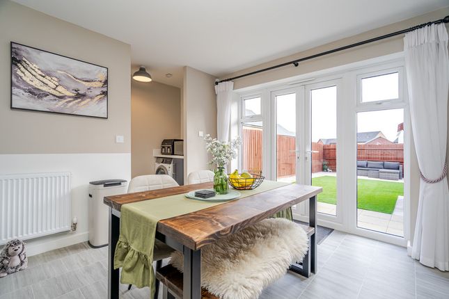 44, Claridge Crescent, Milton Keynes photo 4