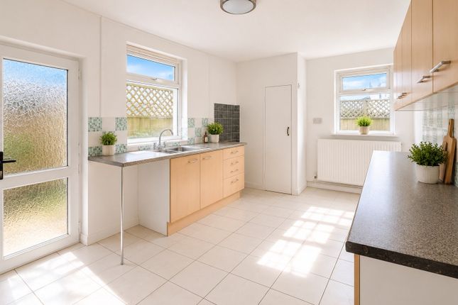 65 Islwyn Street, Cwmfelinfach, Ynysddu photo 4