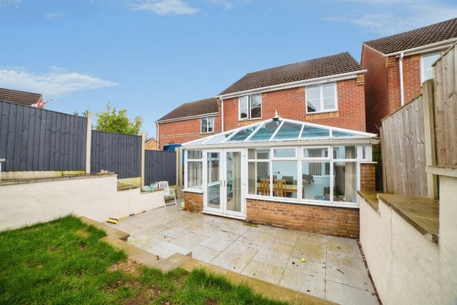 27, Mercia Court, SUTTON-IN-ASHFIELD photo 2