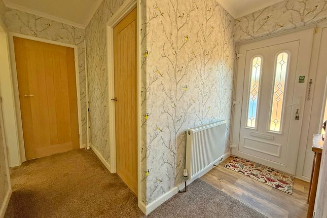46, Pindar Road, Scarborough photo 4