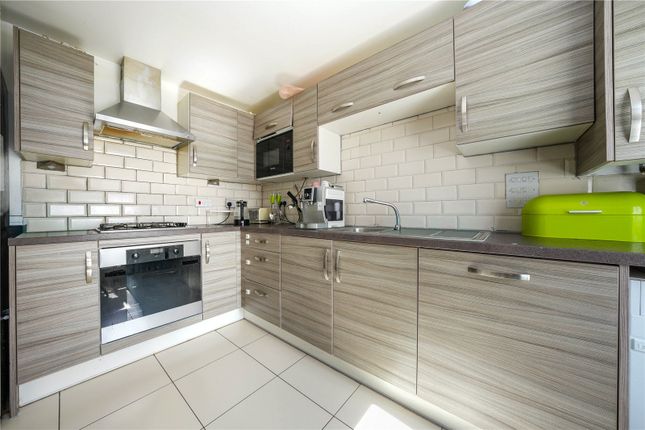 19, Shoebridge Drive, Maidstone photo 3