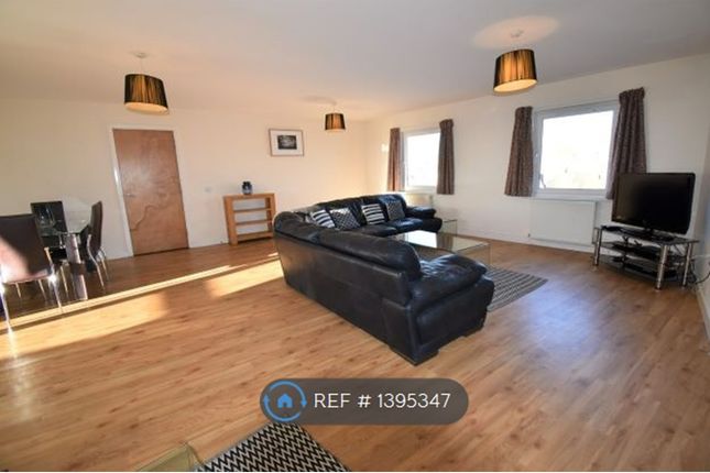 3 bed flat to rent in Woolmonger Street, Northampton NN1