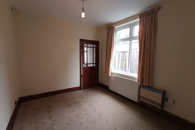 Semi-detached house to rent in Russell Road, Birmingham