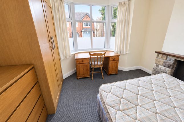 Harrington Drive, Nottingham photo 3