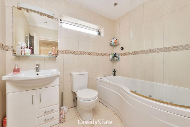 Semi-detached house for sale in Wheatleys, St.Albans