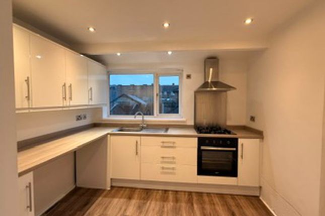 Downall Green Road, Wigan photo 4