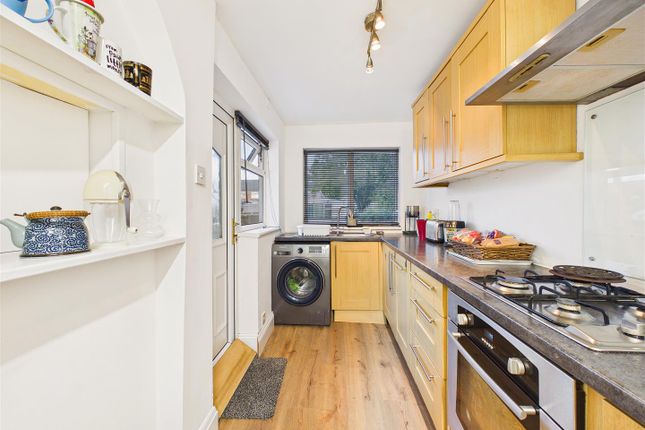 11, Inglewood Drive, Hull photo 4