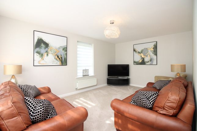 119, Hawthorn Drive, Thornton-Cleveleys photo 4