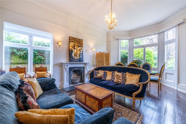 Flat 1, 204, Sheen Road, Surrey photo 2