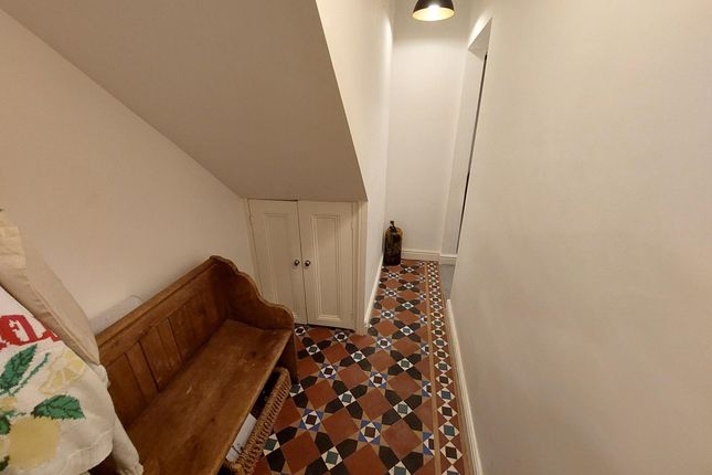 Burton Stone Lane, York photo 2