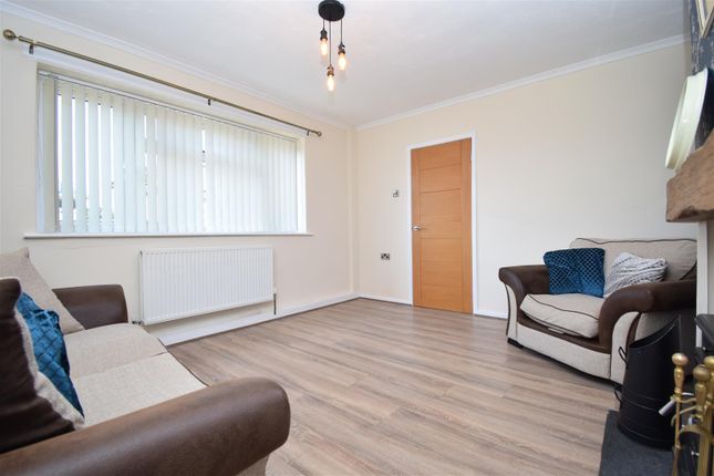 32, Wood Street, Ossett photo 5