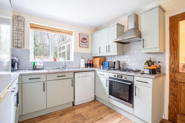 52, Alness Drive, York photo 4