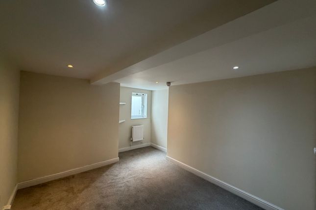 Flat 1, Victoria House 34-36 Victoria Road, Retford photo 4
