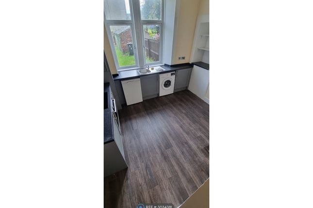 Flat, Barterholm Road, Paisley photo 3