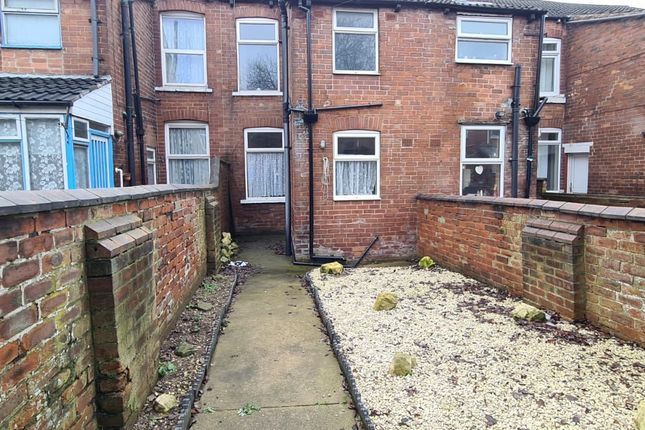 Terraced house to rent in Jubilee Road, Doncaster