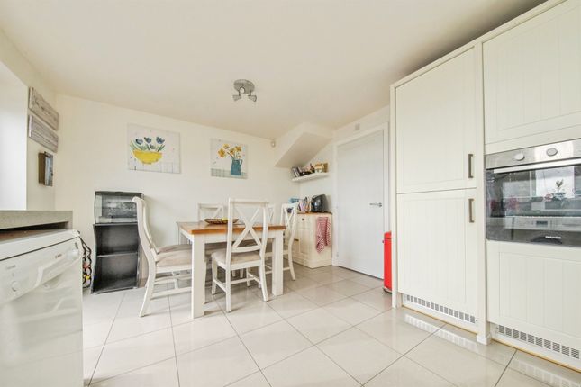 1, Sandhills, Manor Terrace, Felixstowe photo 3