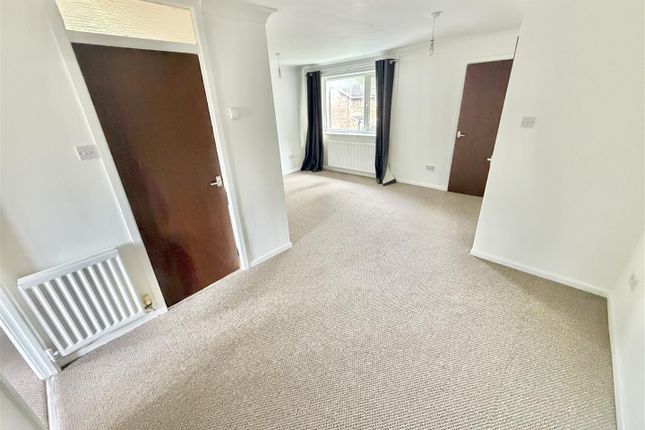 17, Aspenwood Drive, Sale photo 4