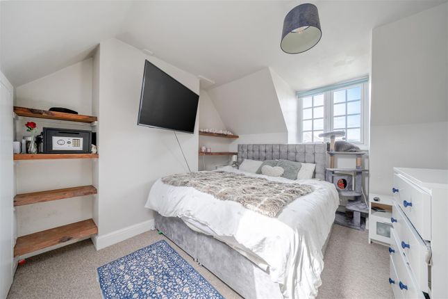 Flat 1, 61A High Street, Swanage photo 4